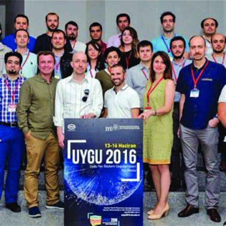A UYGU 2016 group photo. Download Scientific Diagram