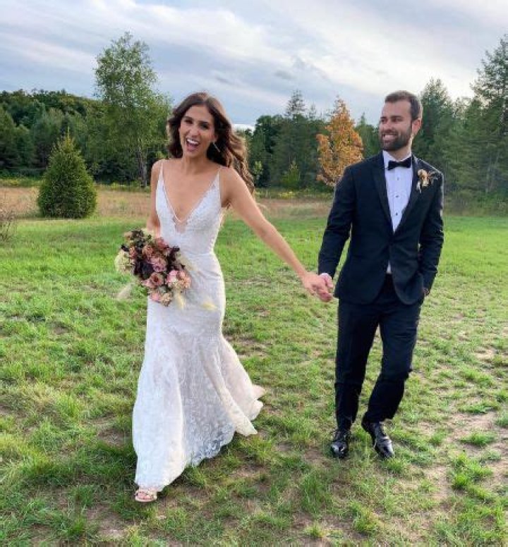 Angie Lassman Age, Married, Husband, Bio, Wedding, Engaged [ NBC 6 ]