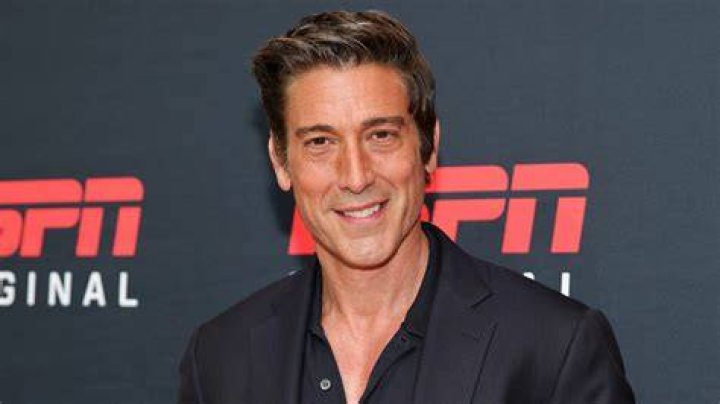 David Muir as you've never seen him before in photo that seriously