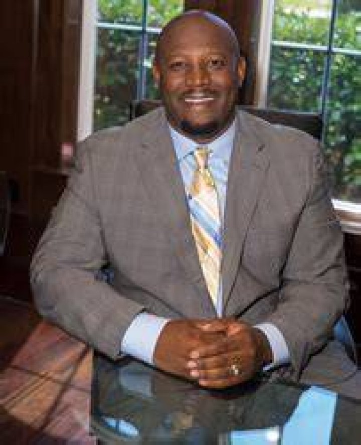 EY Announces Wallace Davis of DHI Group Entrepreneur Of The