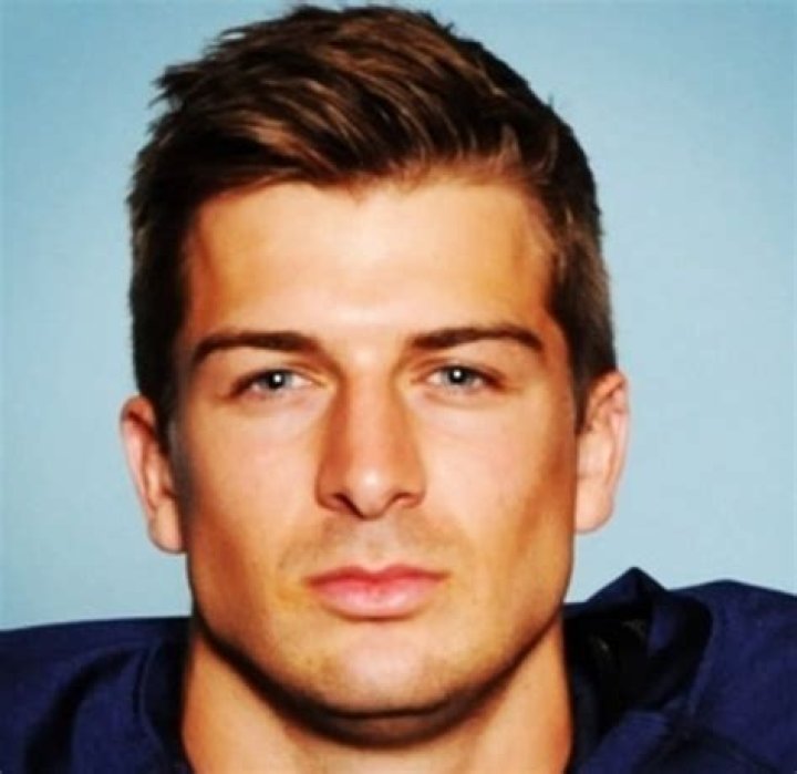 Former Footballer Austin Collinsworth Is Not Much Into Fame Unlike His
