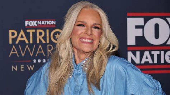 Janice Dean Age, Annual Salary, Weight Loss. Husband Sean Newman