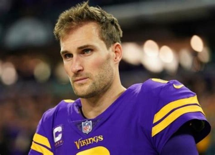 Kirk Cousins Biography, Age, Height, Family, Wife & Net Worth Celeb