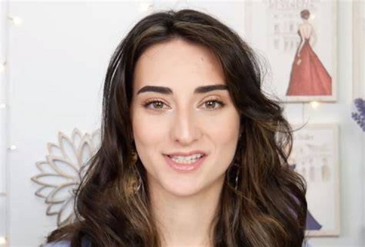 Meet Abigail Shapiro An American Opera Singer & Sister of Ben Shapro