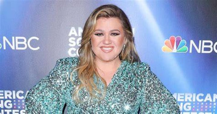 Unveiling Kelly Clarkson's Weight And Height: Surprising Insights Revealed